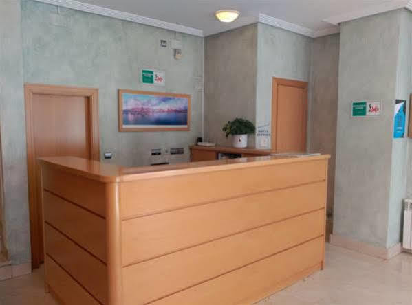 Avenida Gijon Centro Hotell Eksteriør bilde
